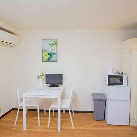Charming Guesthouse In The Heart Of Okubo 丶steps To Metro And Convenient Travel! Eos11 Токио Экстерьер фото